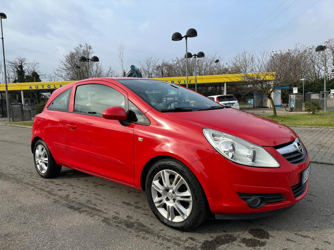 Opel Corsa 1.2 3 porte Sport