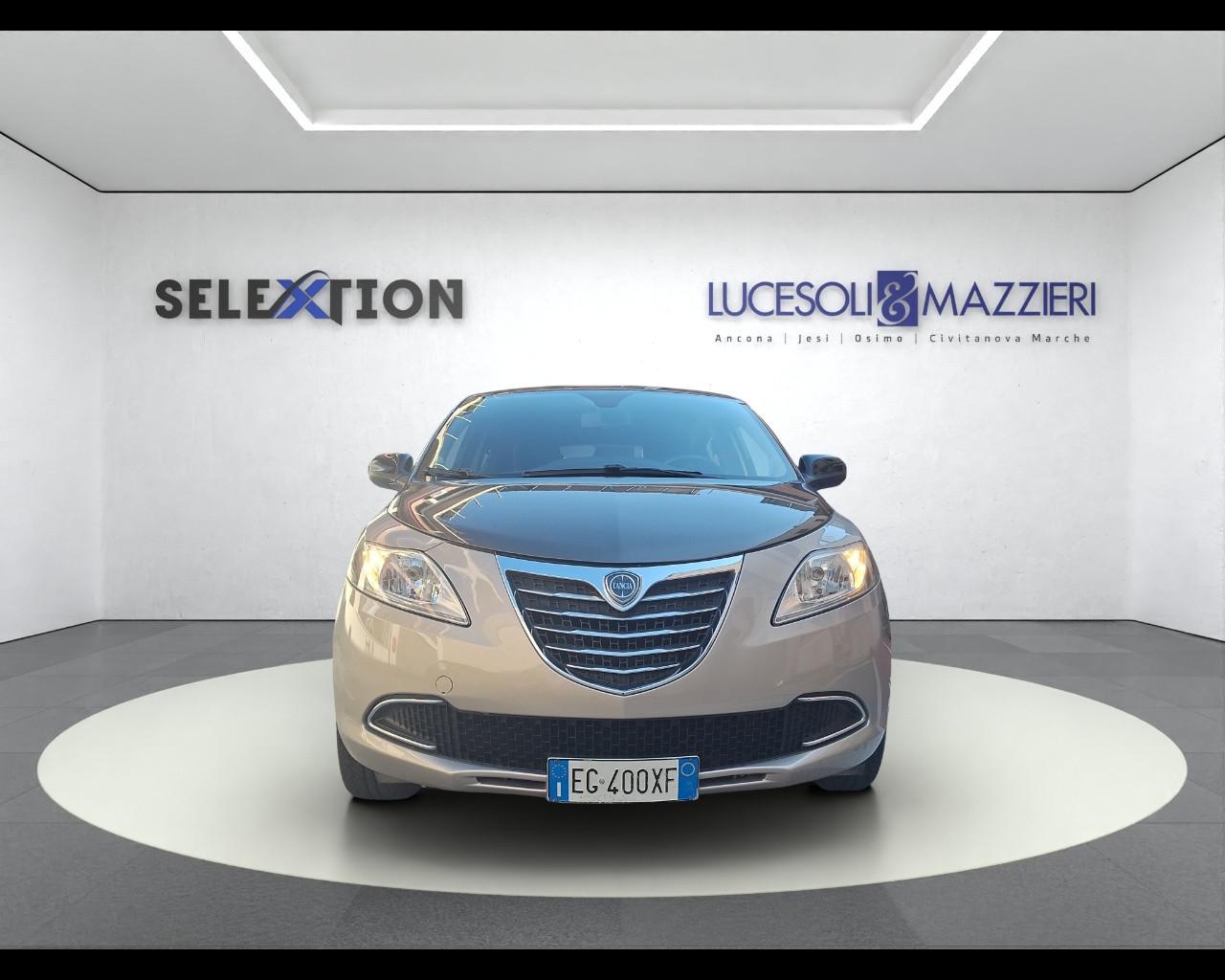 LANCIA Ypsilon 3ª serie - Ypsilon 1.2 69 CV 5 porte S&S Gold