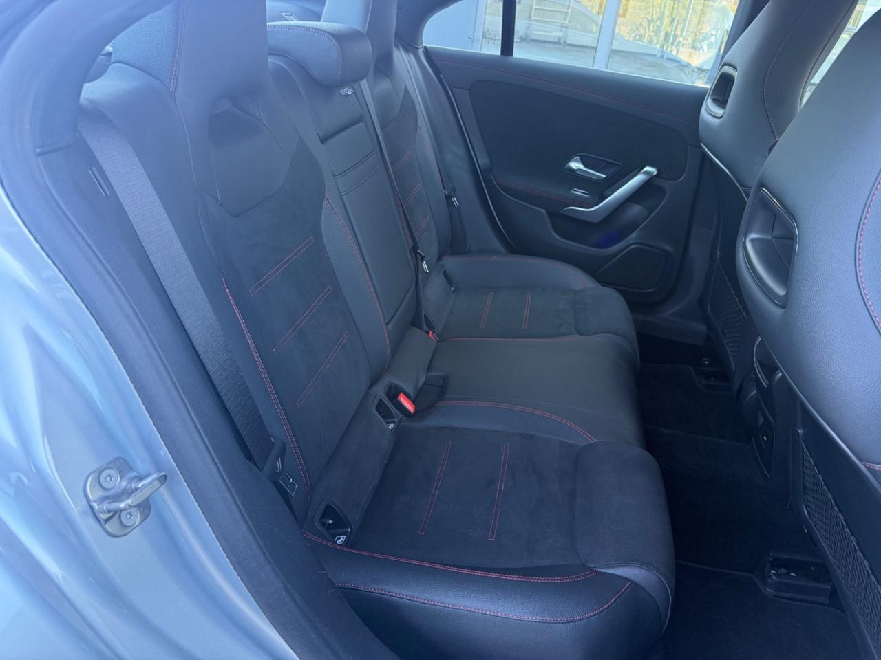 Mercedes-benz CLA 220 200 d Automatic AMG Line Premium Plus