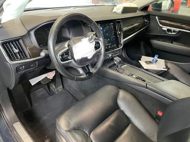 VOLVO V90 D5 AWD GEARTRONIC MOMENTUM