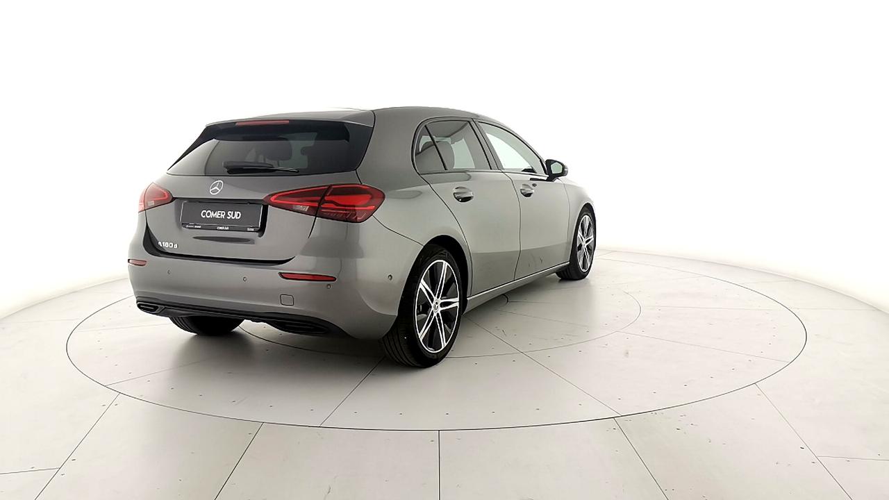 Mercedes-Benz Classe A - W177 2023 - A 180 d Progressive Advanced Plus aut