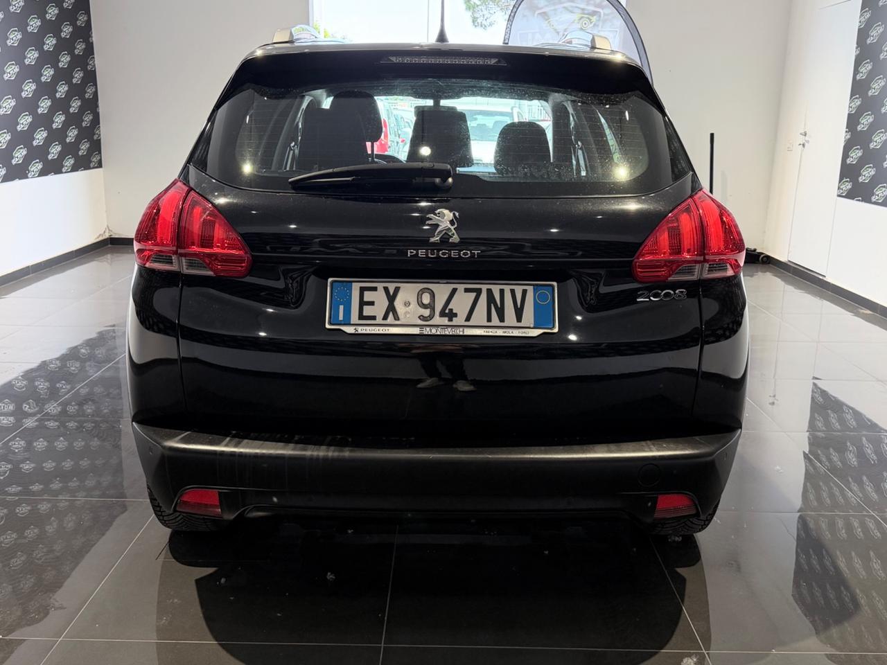 Peugeot 2008 - 2015 PureTech 82 Active