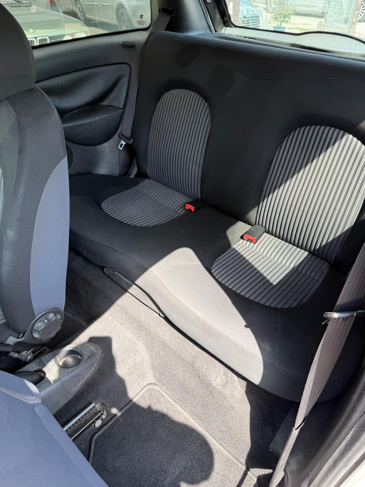 Lancia Ypsilon 1.2 B-colore- cinghia sostituita-neopatentati-Garanzia
