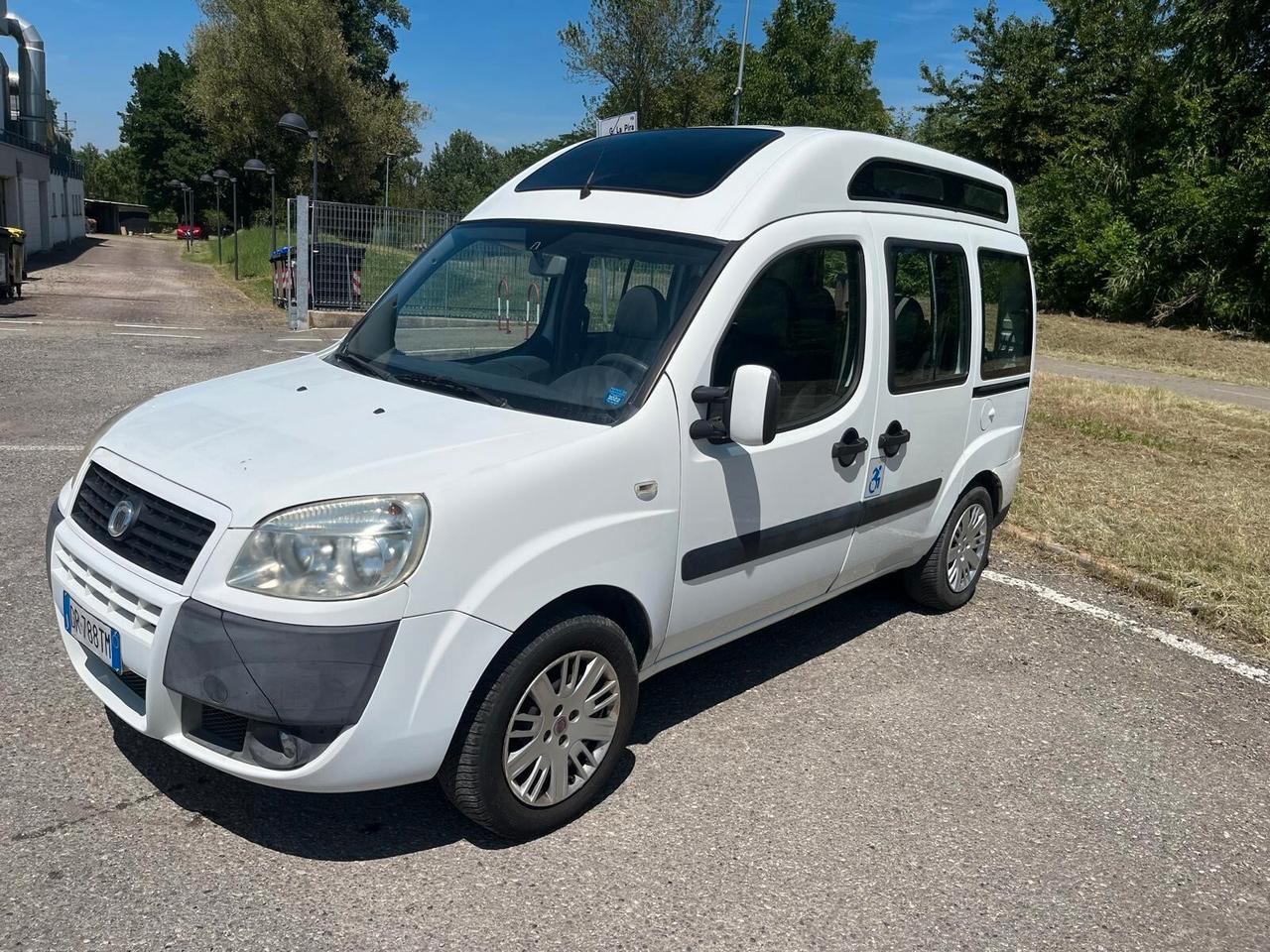 Fiat Doblo 1.3 MJT trasporto disabili - 2009
