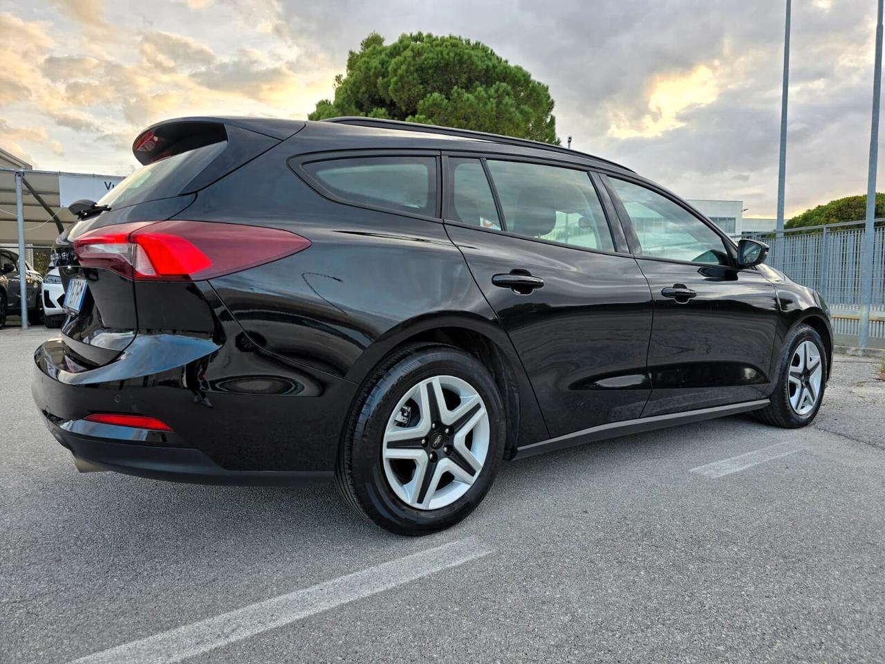 Ford Focus 1.5 EcoBlue 120 CV automatico SW Business