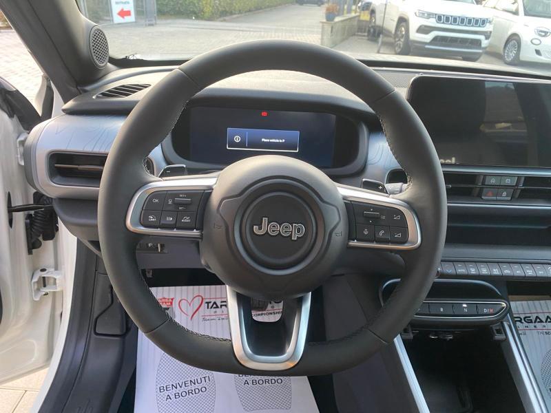 Jeep Avenger 1.2 turbo e-hybrid mhev The North Face 4xe 145cv edct6