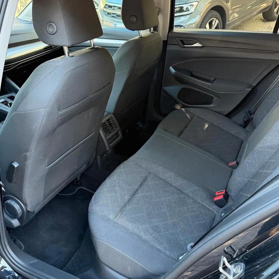 Volkswagen Golf 1.5 eTSI 150 CV EVO ACT DSG Style