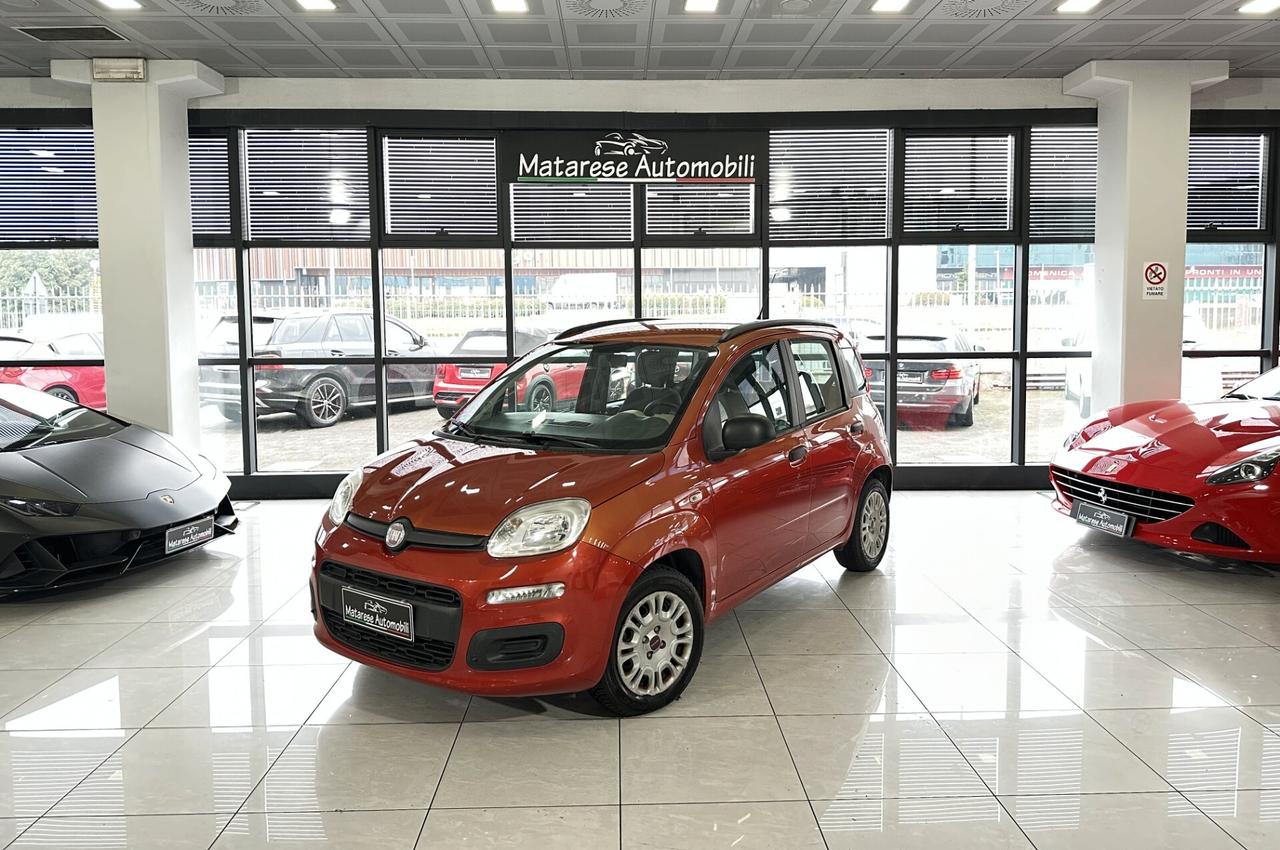 Fiat Panda 1.2 69cv Neopatentato CarPlay Finanziabile