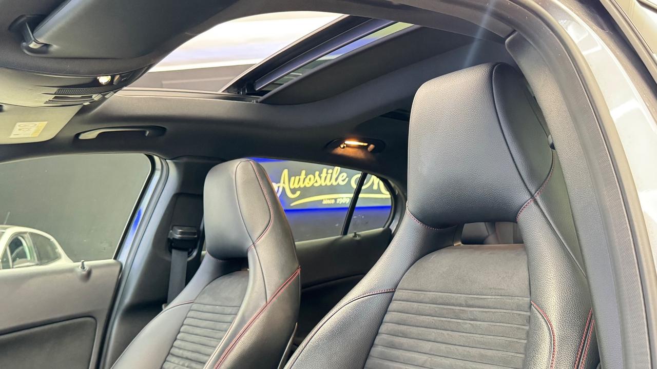 Mercedes-benz GLA 220 Premium Amg TETTO APRIBILE