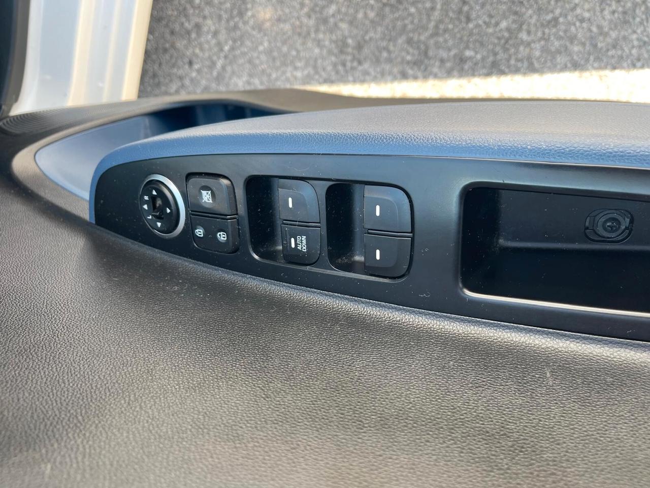 Hyundai i10 1.0 MPI Login