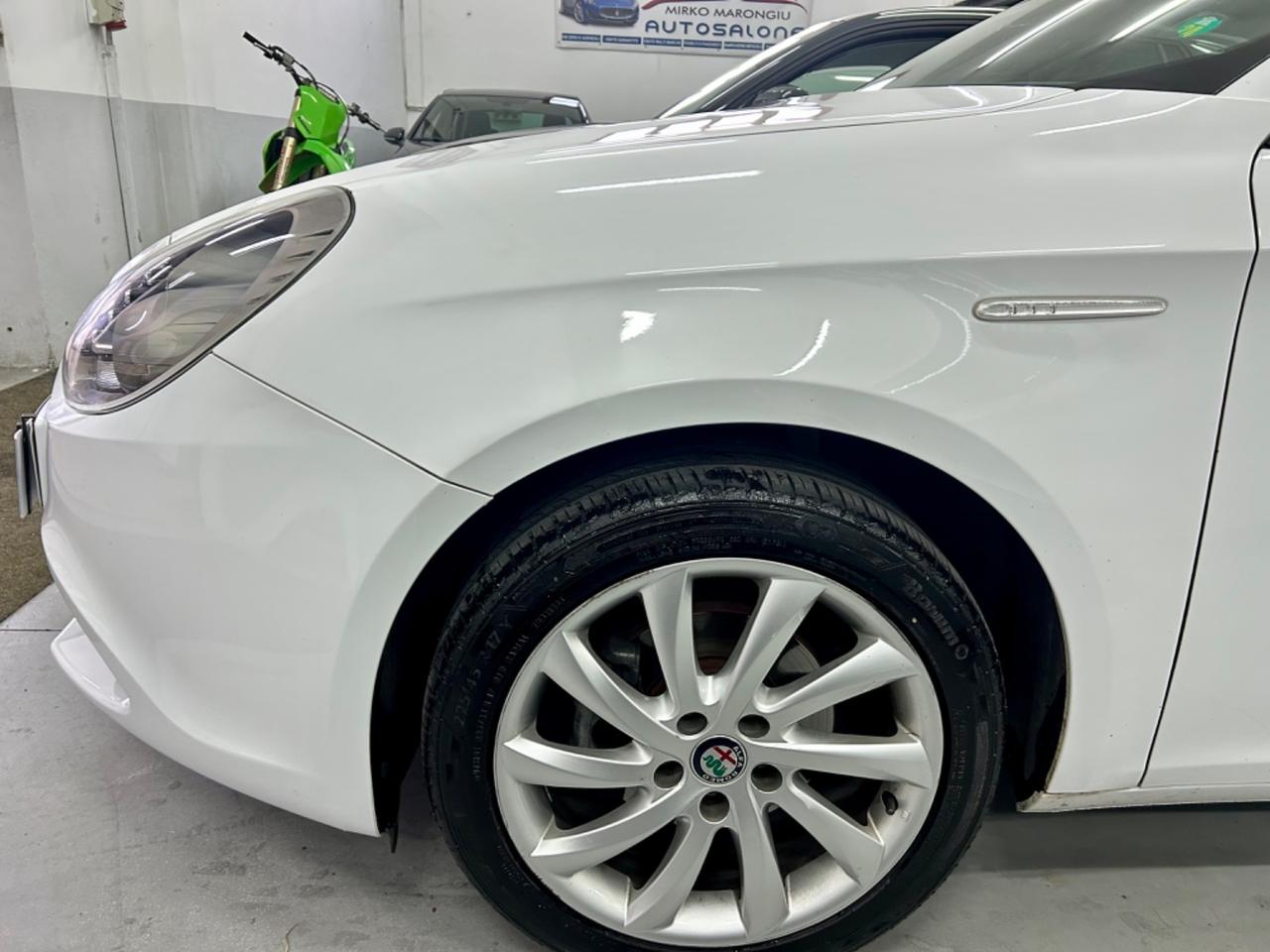 Alfa Romeo Giulietta 1.6 120 CV FINANZIABILE