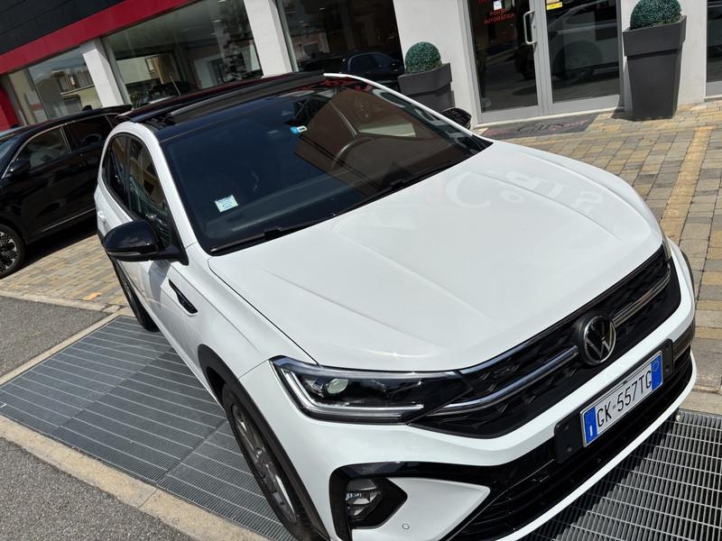 Volkswagen Taigo 1.0 tsi R-Line 110cv MATRIX-APP CONNECT-17"