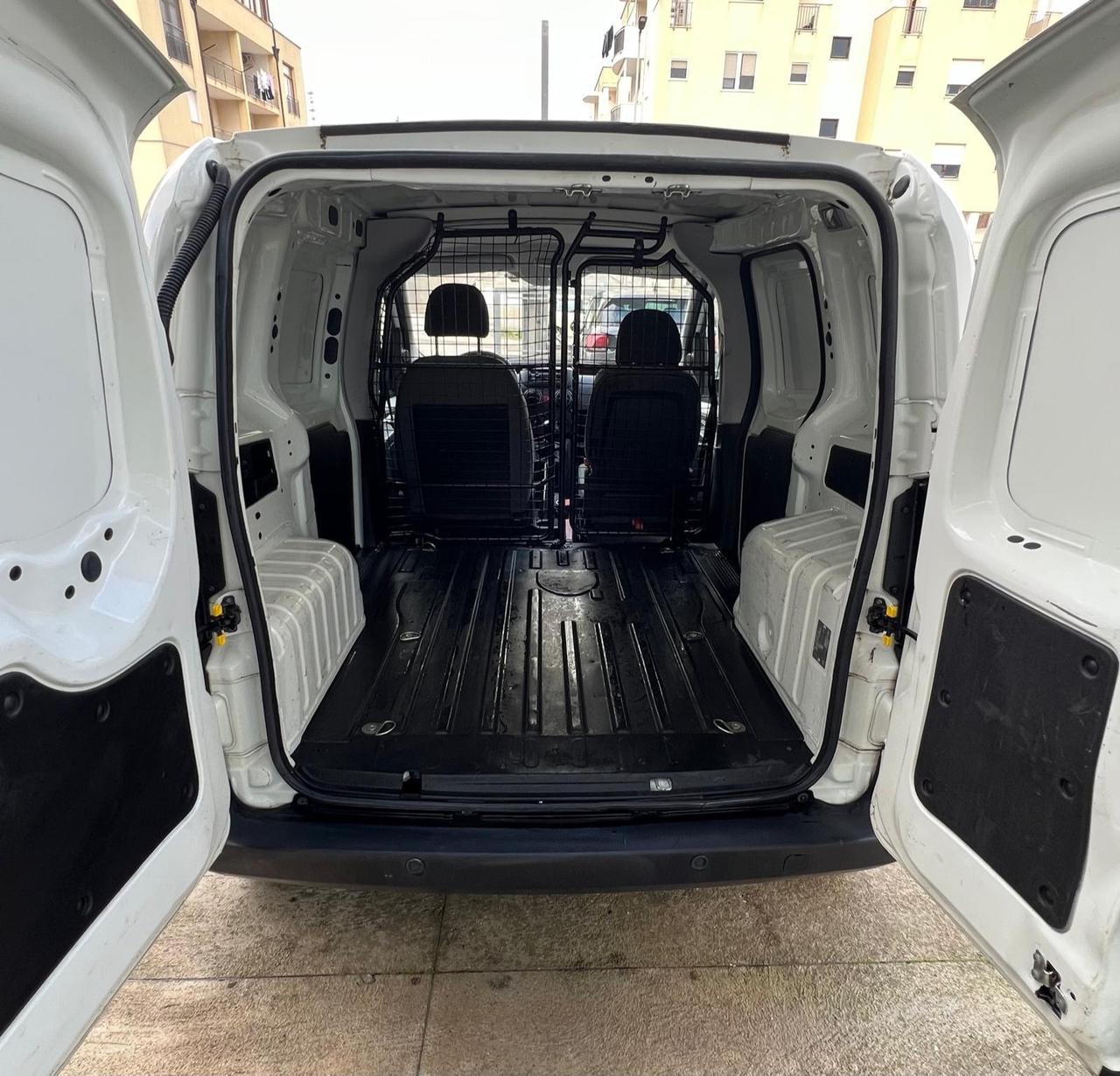 Fiat Fiorino 1.3 MJT 95CV Cargo