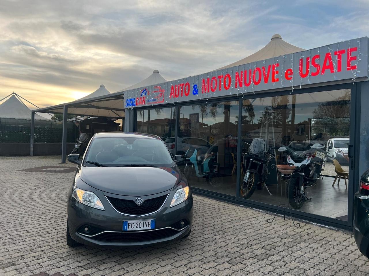 Lancia Ypsilon 1.3 MJT 16V 95 CV 5 porte S&S Platinum