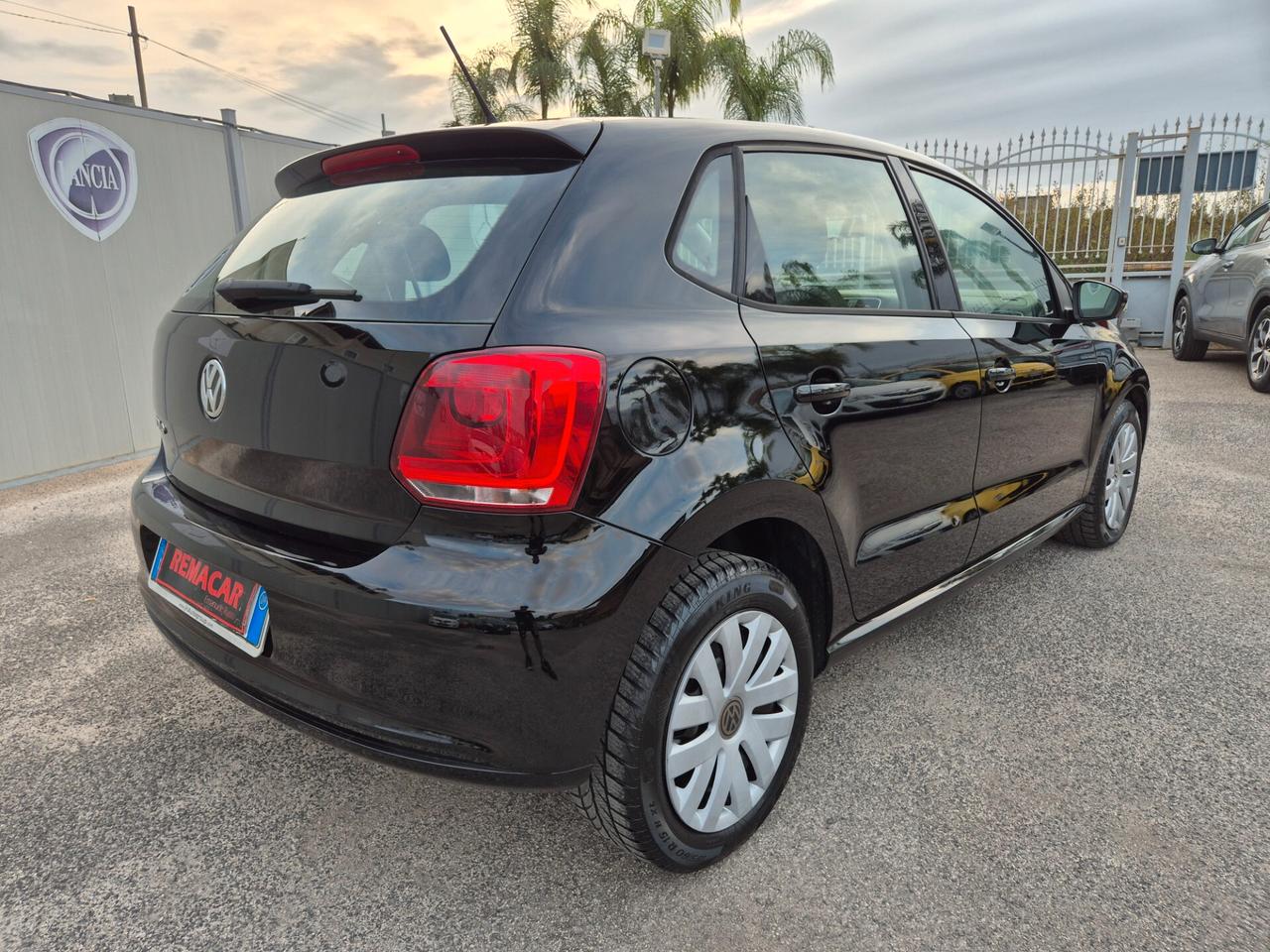 Volkswagen POLO 1.2 70 CV RESTAYLING NUOVA FULL