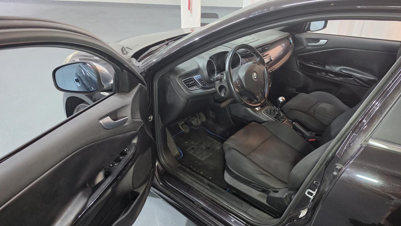 Alfa Romeo Giulietta 1.6 JTDm-2 105 CV Exclusive