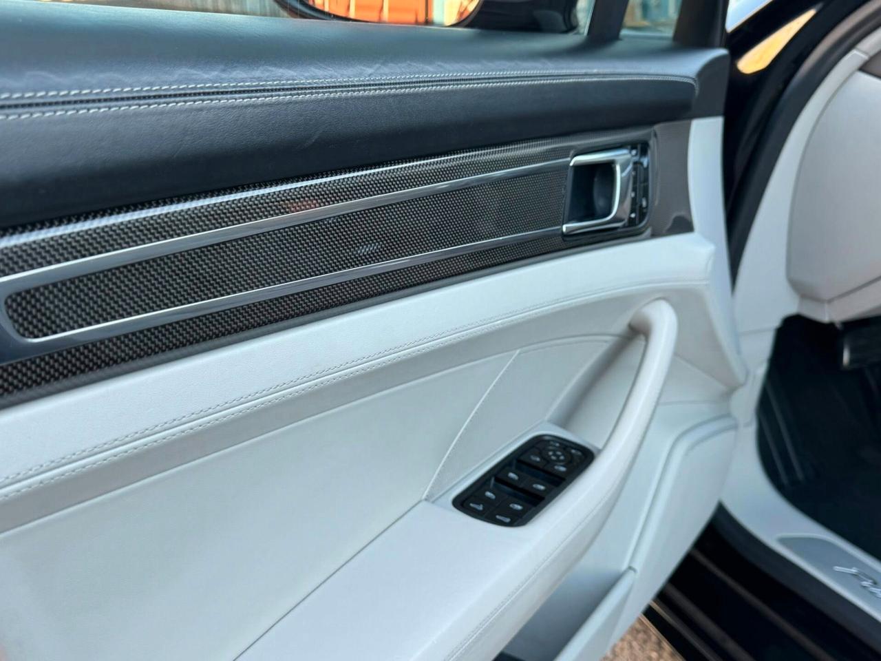 Porsche Panamera 4.0 4S Diesel