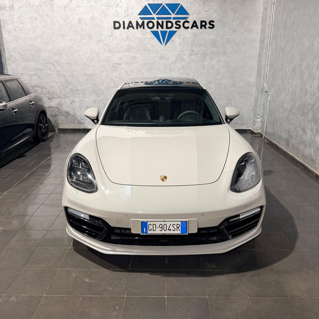 Porsche Panamera 4.0 GTS CHRONO