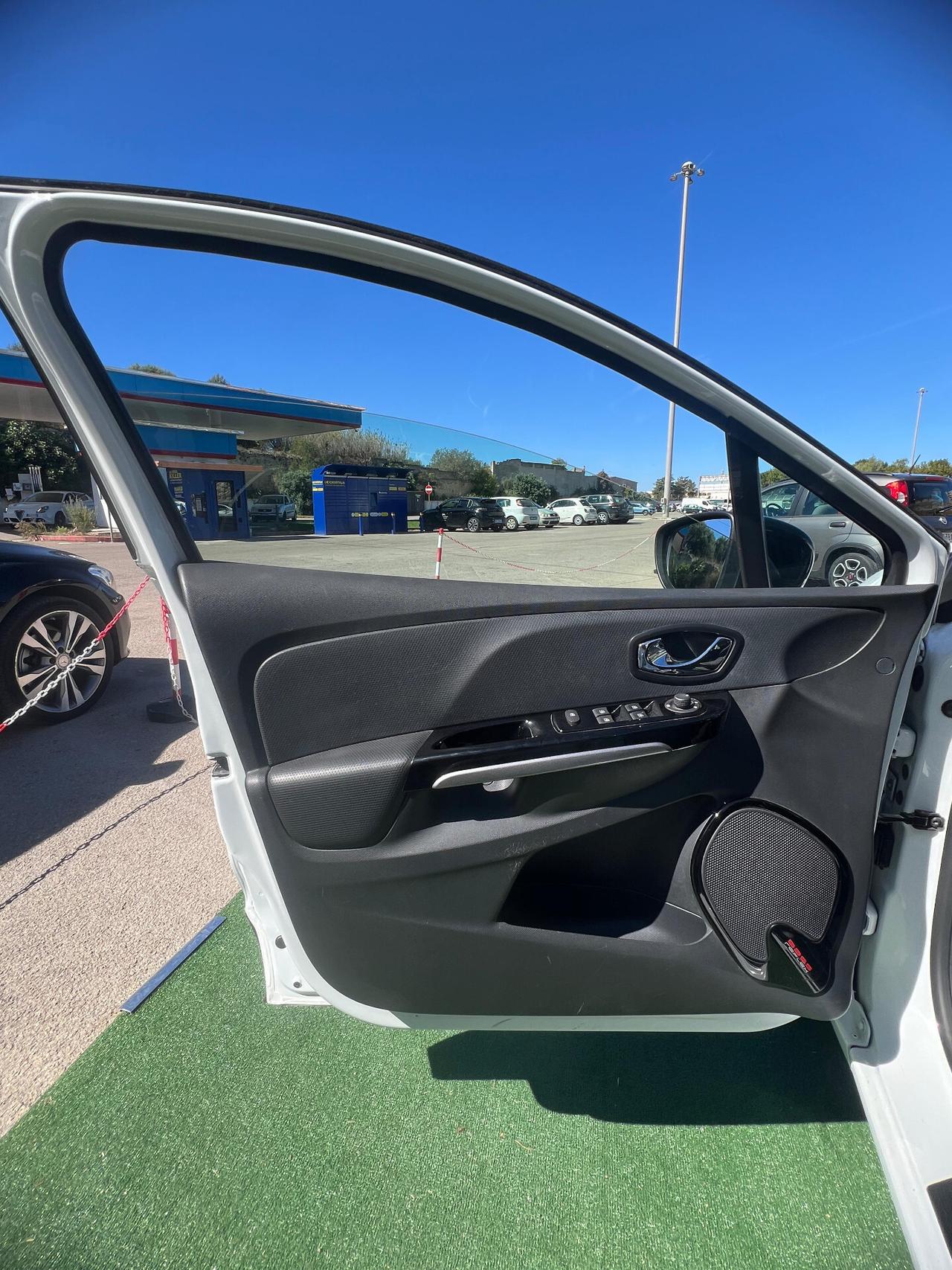 Renault Clio 0.9 TCe 12V 90CV 5 porte Costume National