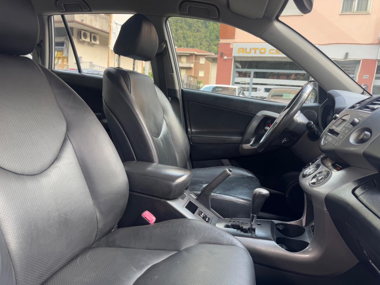 Toyota RAV 4 RAV4 2.0 Luxury - LEGGERE DESCRIZIONE!