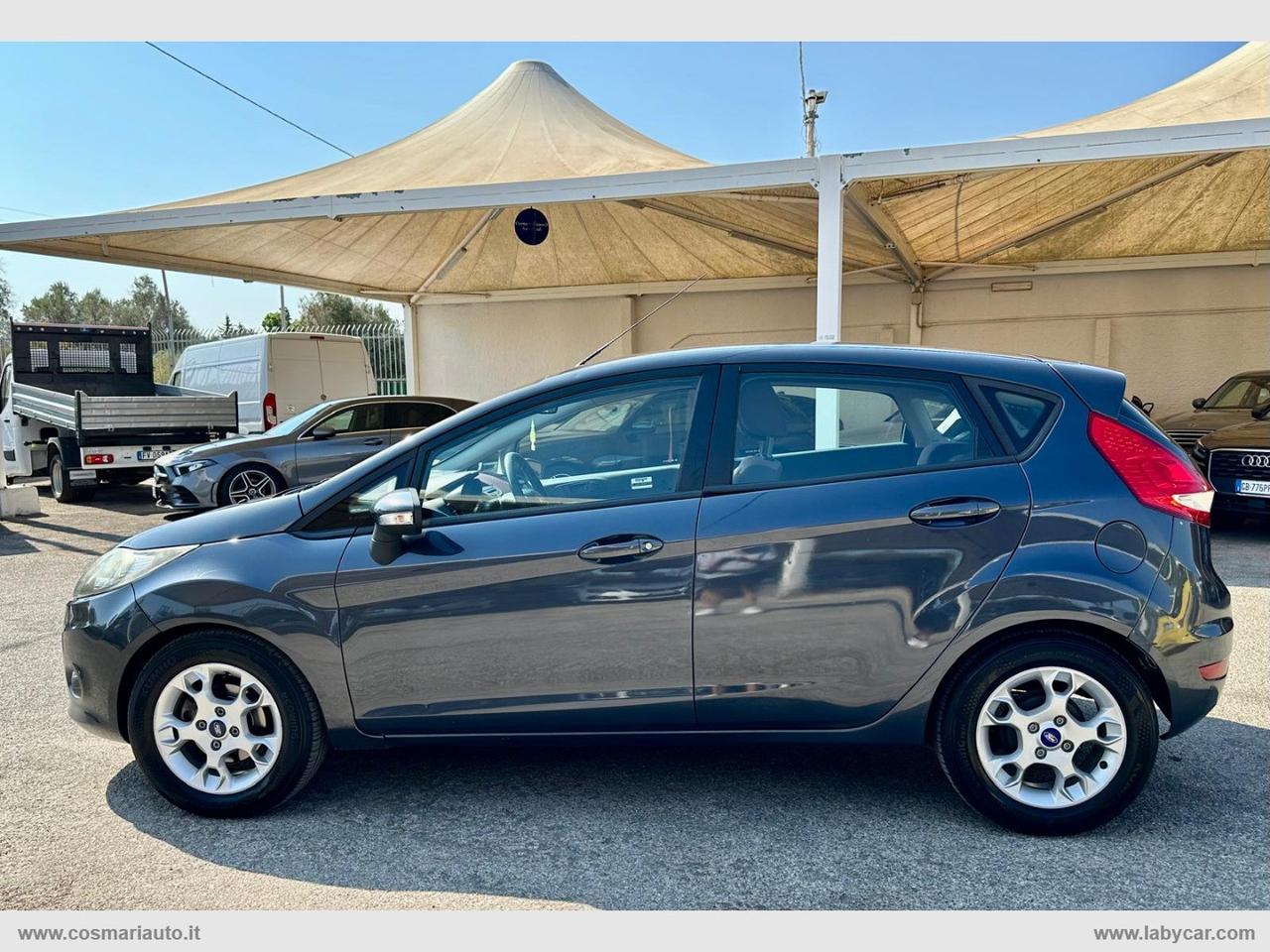 FORD Fiesta 1.4 TDCi 70 CV 5p. Titanium