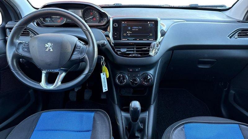 Peugeot 208 I 2015 5 Porte 1.2 PureTech 82cv Signature S&S