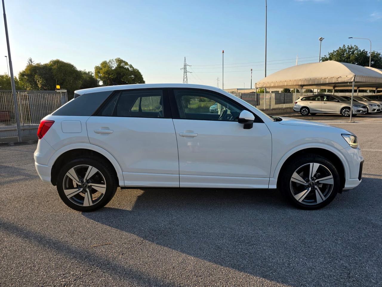 Audi Q2 30 1.6 tdi Admired s-tronic my20