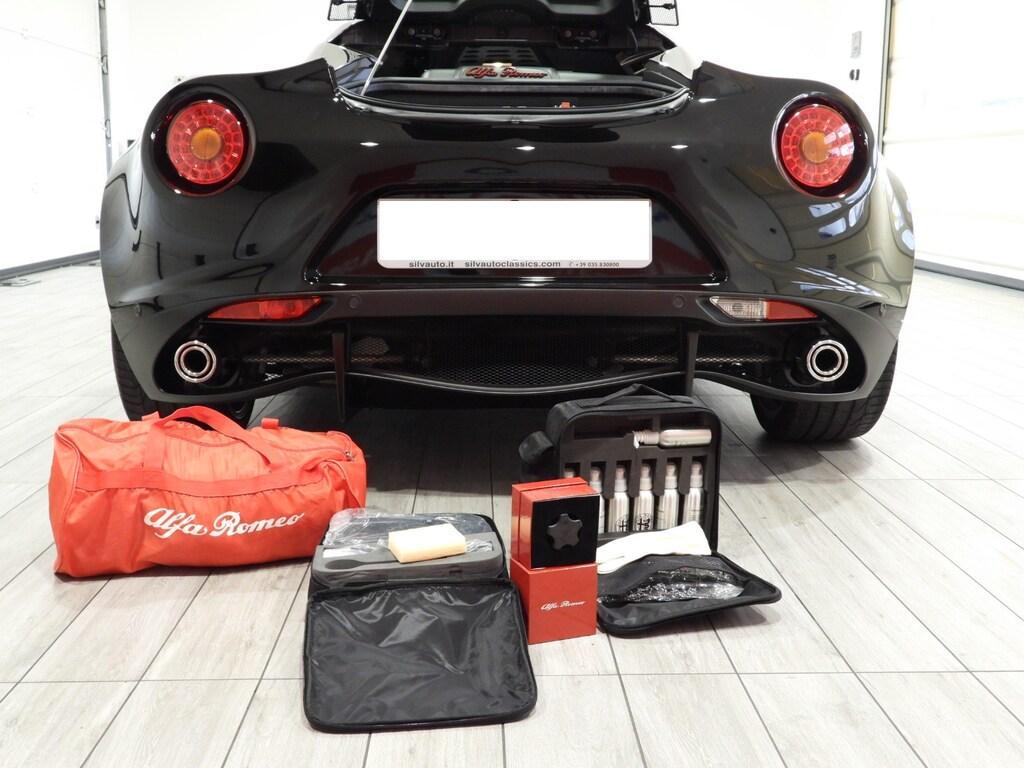 Alfa Romeo 4C Coupe 1750 TBi TCT