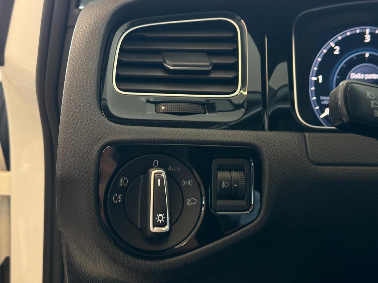 VOLKSWAGEN GOLF 2.0cc 150CV TDI DSG