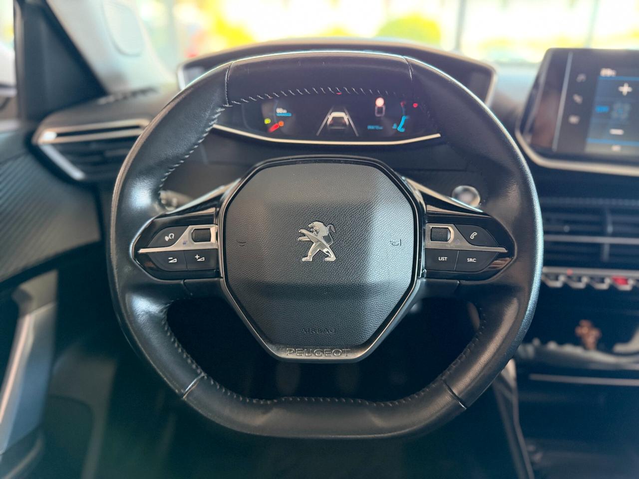 Peugeot 2008 PureTech 130 S&S Allure (96kw)