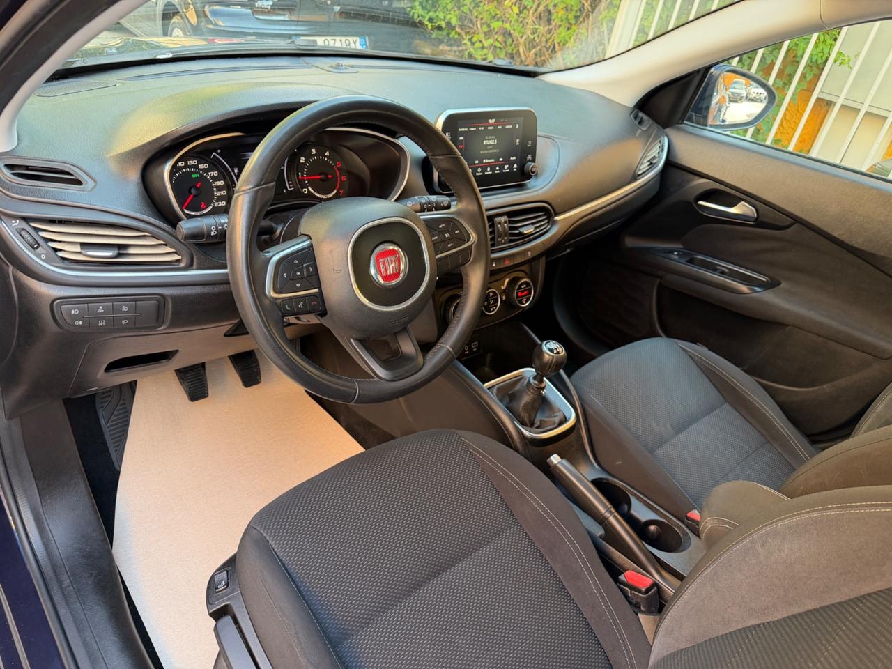 Fiat Tipo 1.6 Mjt S&S SW Lounge