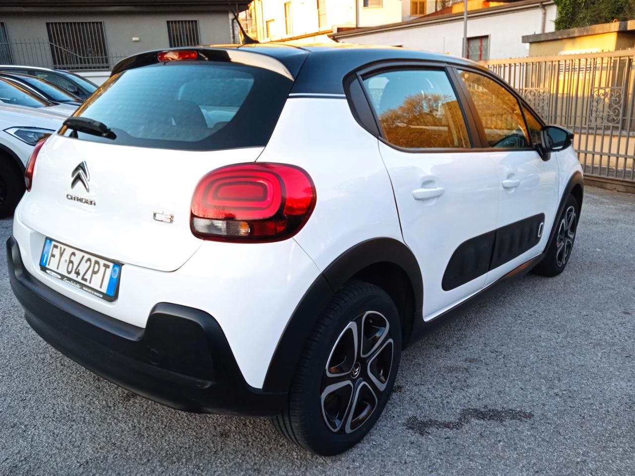 Citroen C3 PureTech 83 S&S Shine