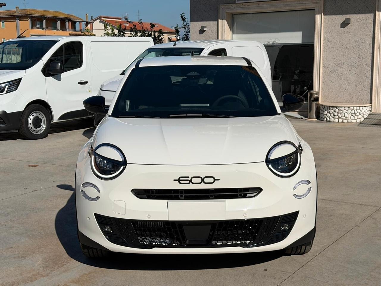 Fiat 600 Hybrid 145 CV DCT MHEV Sport Edizione Milano Cortina 26
