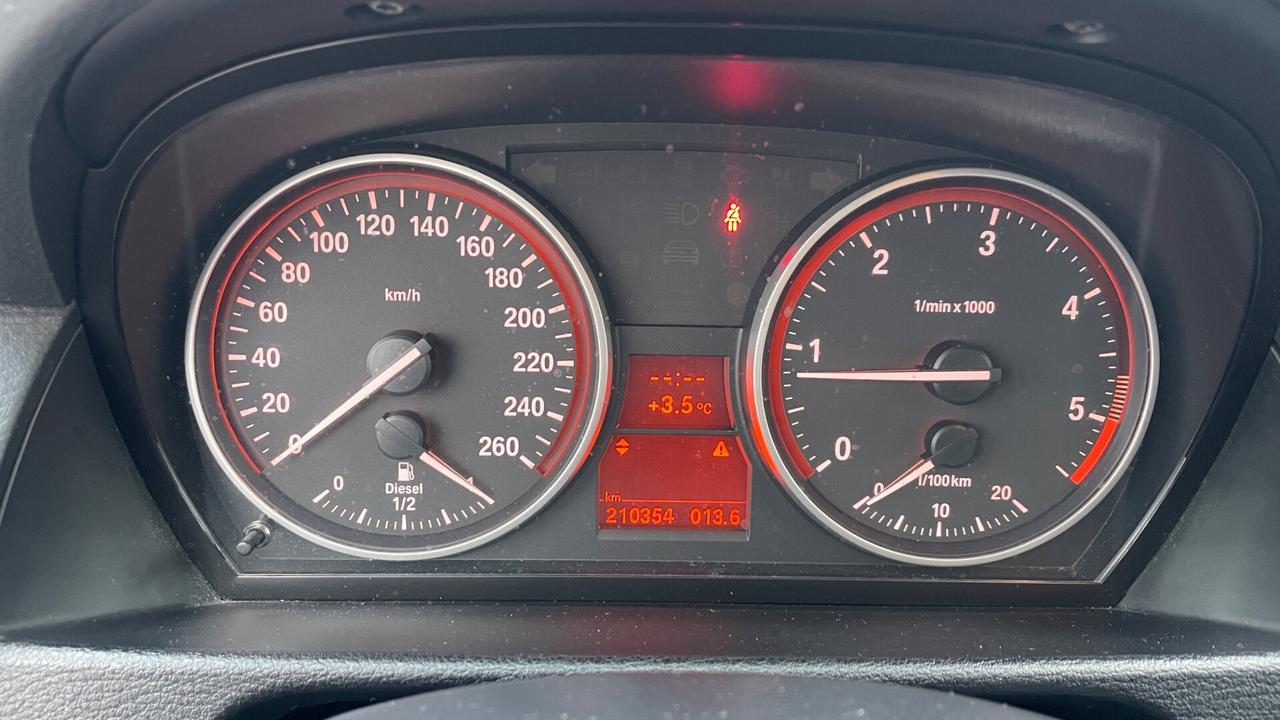 BMW X1 2.0D SDRIVE CAMBIO MANUALE - 2013