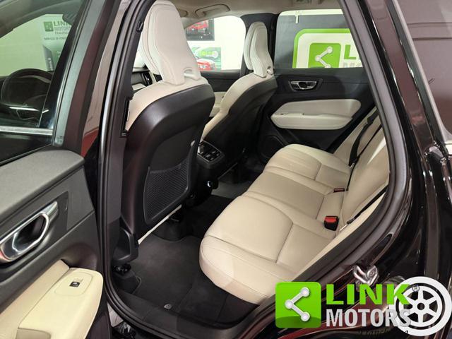 VOLVO XC60 D4 AWD Geartronic Inscription