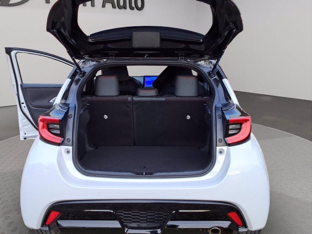 TOYOTA Yaris 1.5h 130 gr sport del 2024