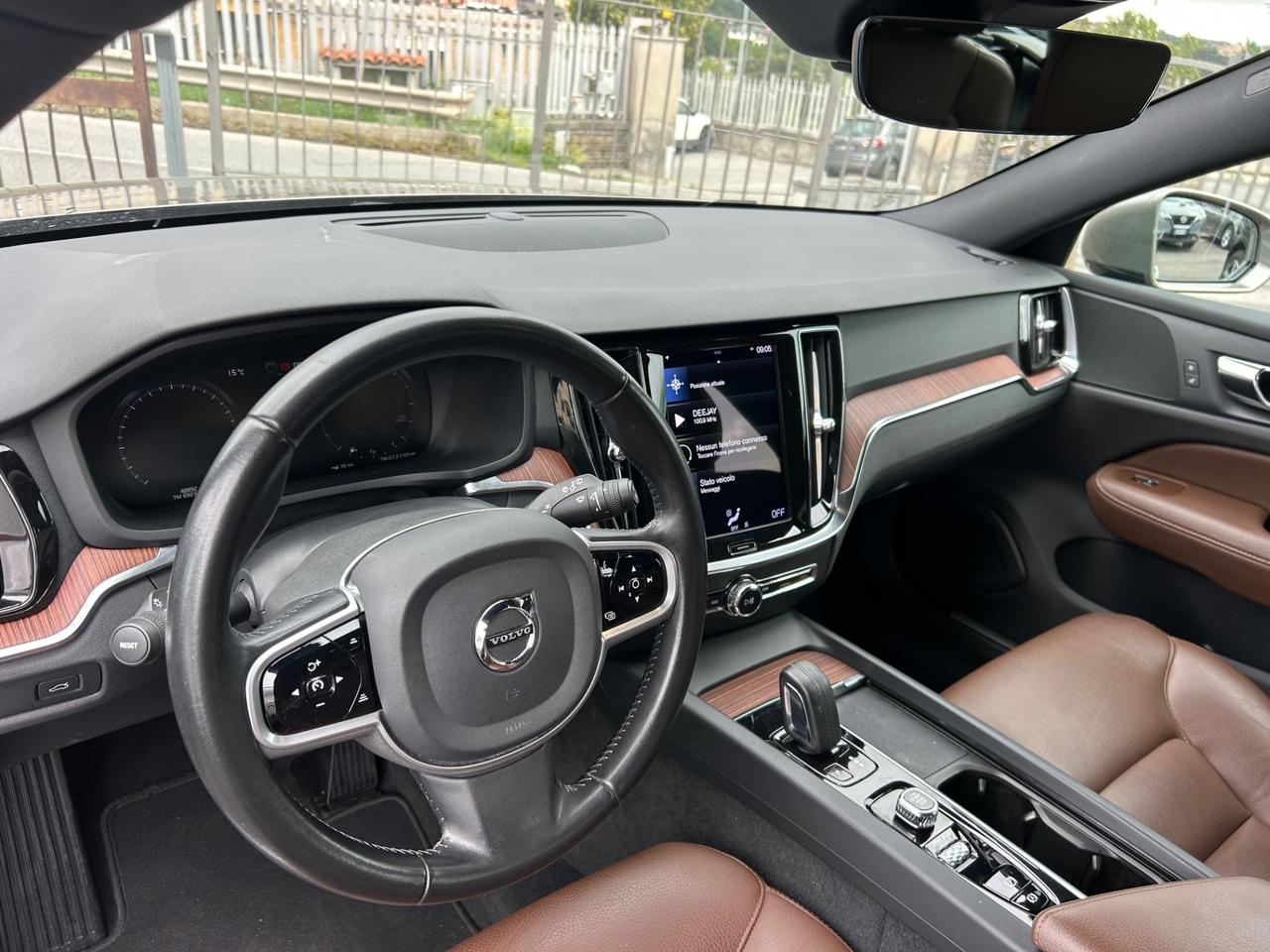 Volvo V60 Cross Country B4 (d) AWD automatico Plus
