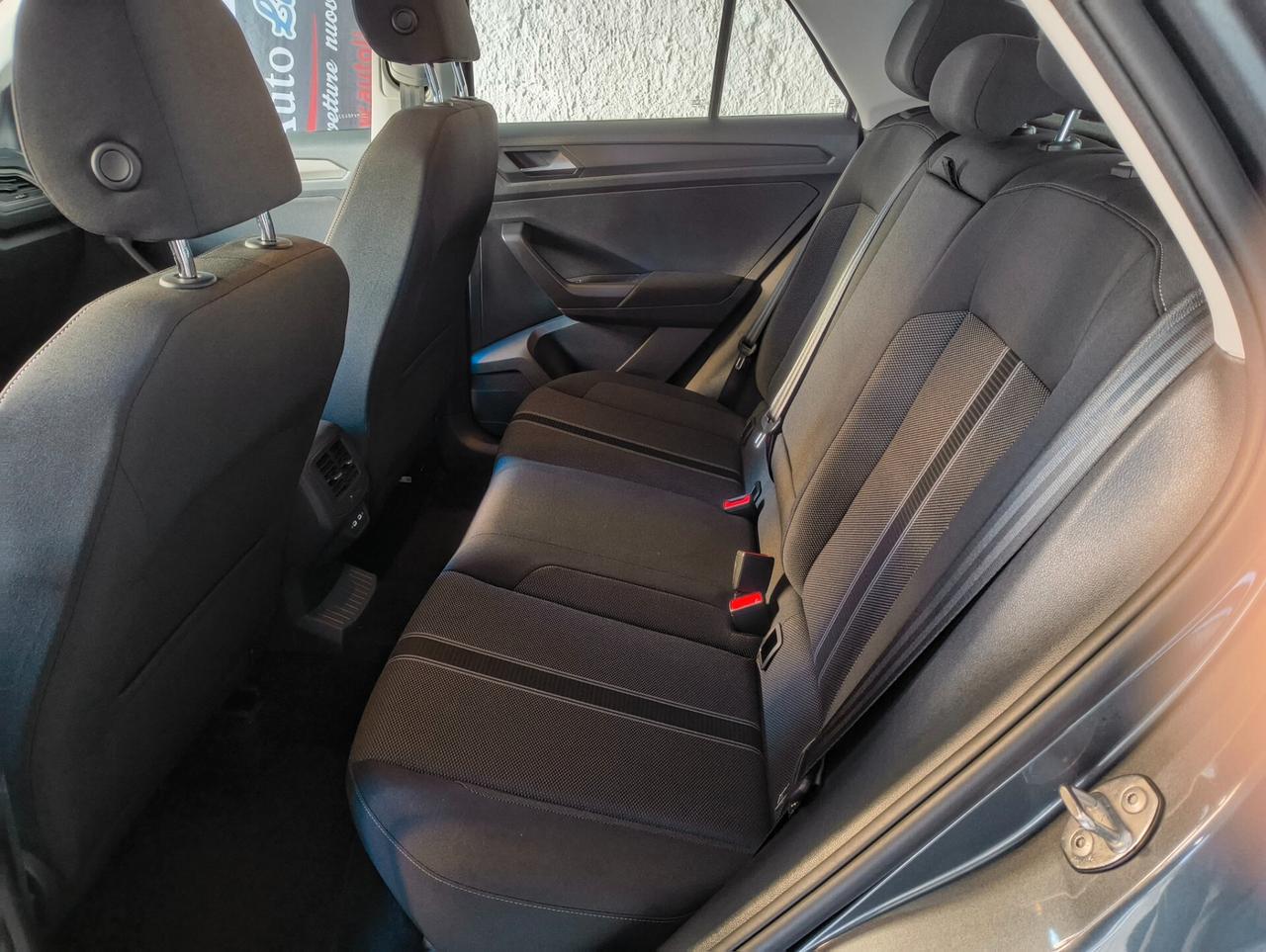 Volkswagen T-Roc 2.0 TDI SCR Business BlueMotion Technology