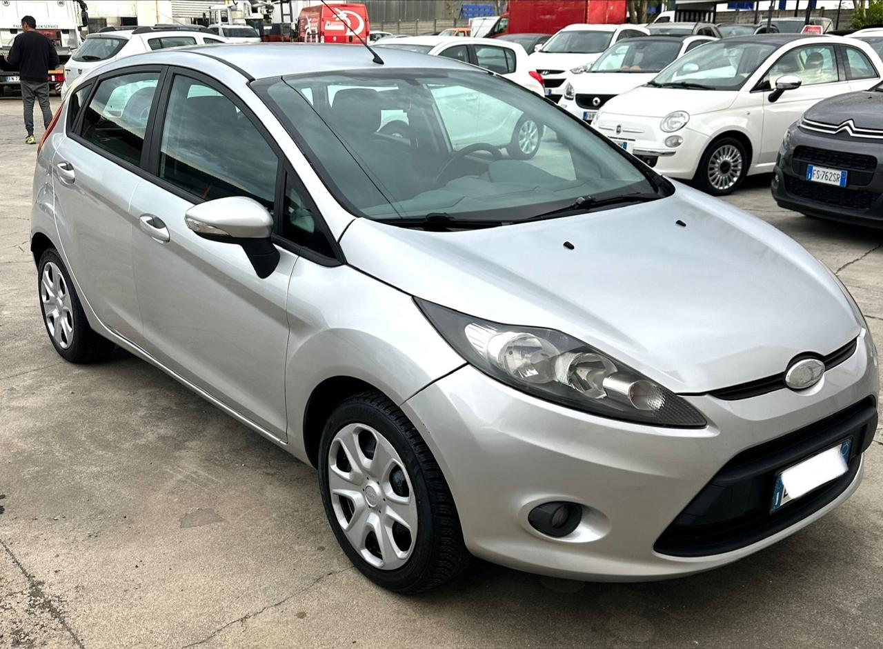 Ford Fiesta 1.4 TDCi 68CV 5p. Titanium