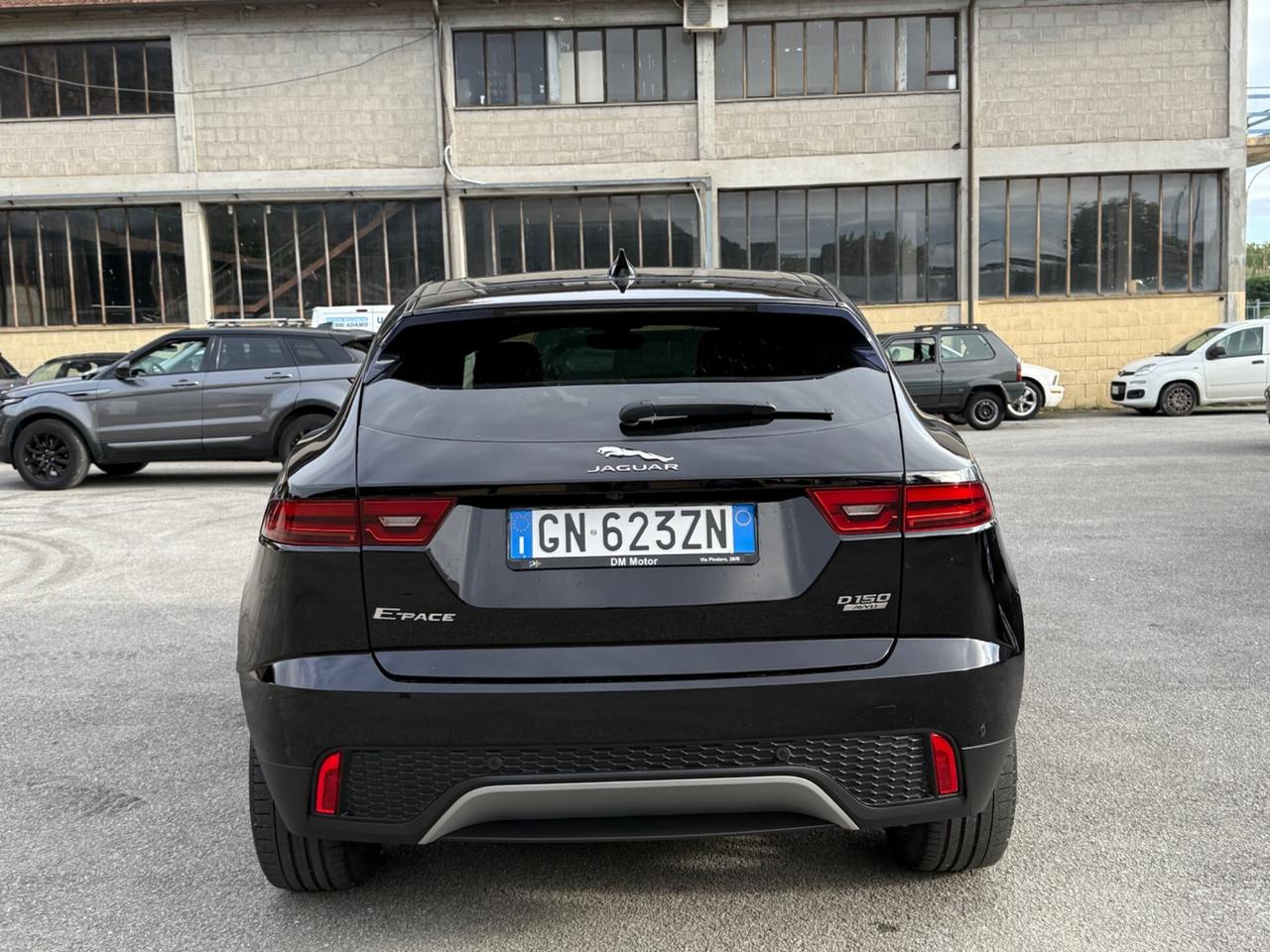 Jaguar E-Pace 2.0D 150 CV AWD aut. R-Dynamic SE