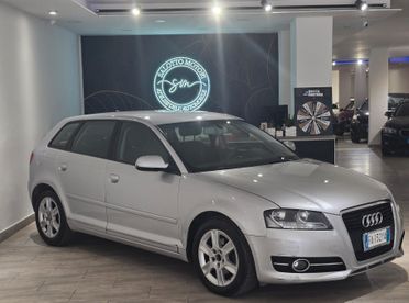 Audi A3 1.6 TDI 105 CV CR Ambiente