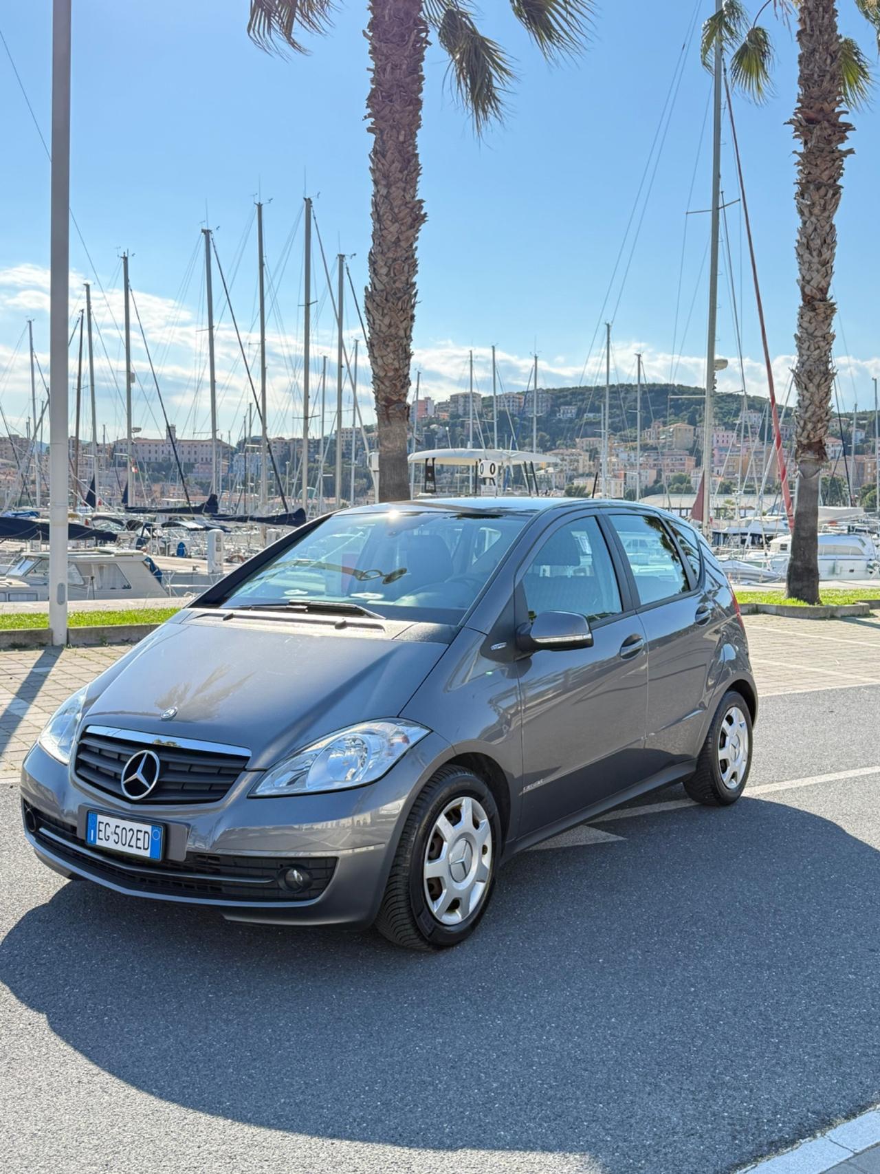 Mercedes-benz A 160 CDI BlueEFFICIENCY