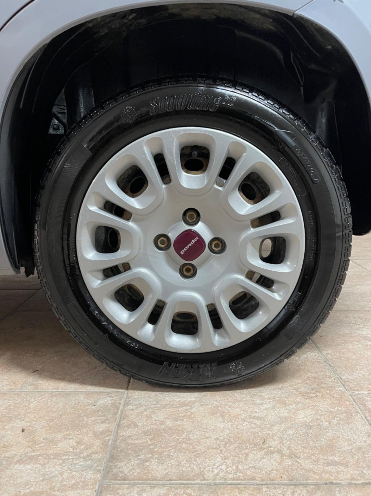 Fiat Panda 1.2 Connected by Wind