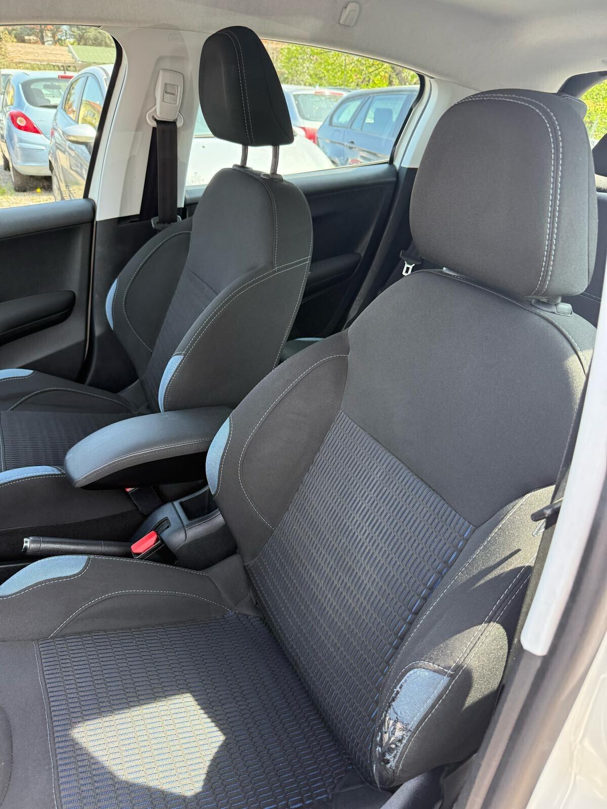 Peugeot 208 PureTech 82 5 porte Active