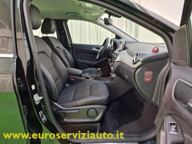 MERCEDES-BENZ B 200 c Executive