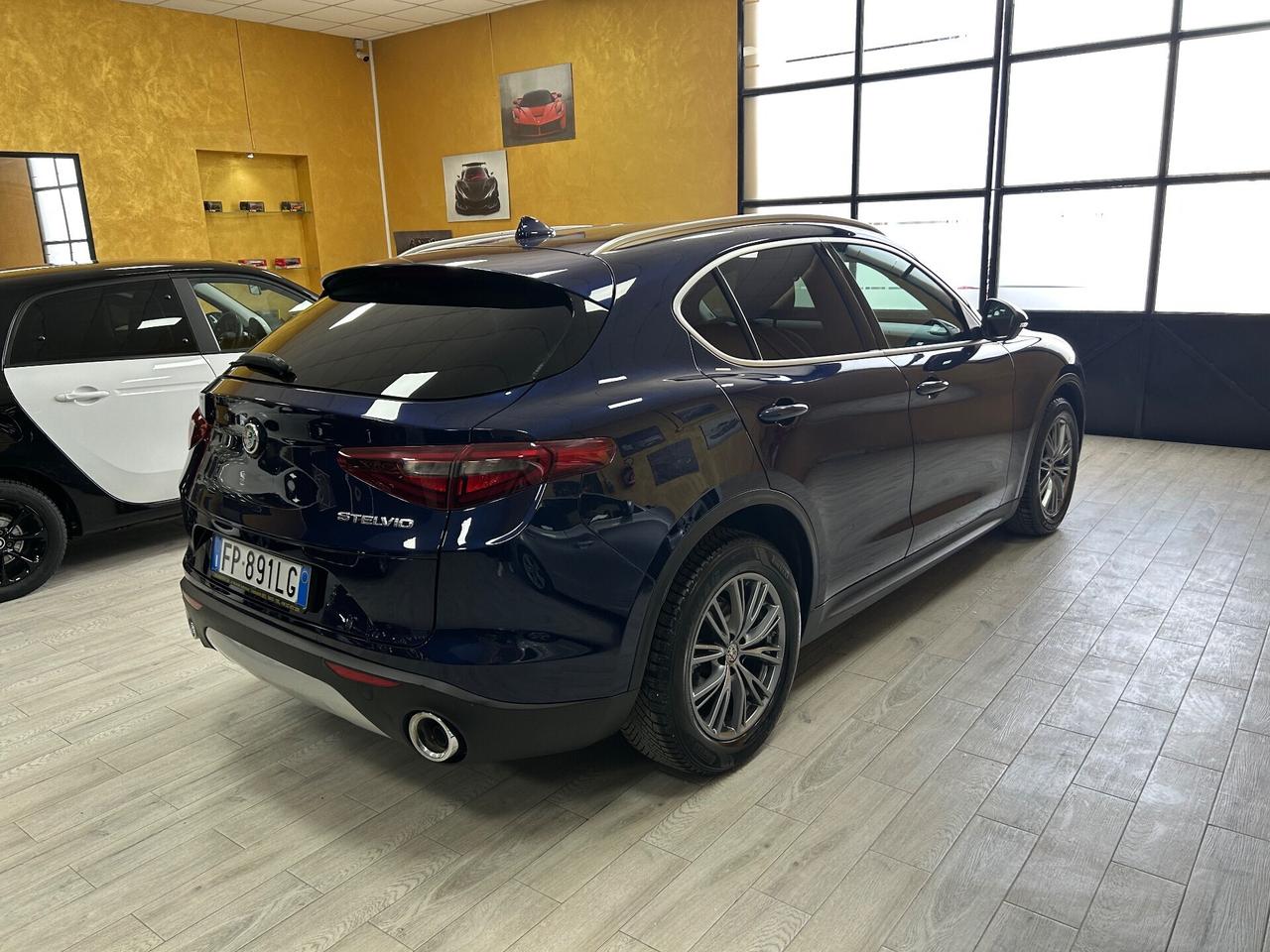 ALFA ROMEO STELVIO 2.2 Jtdm 150 cv AT8 Super-2018