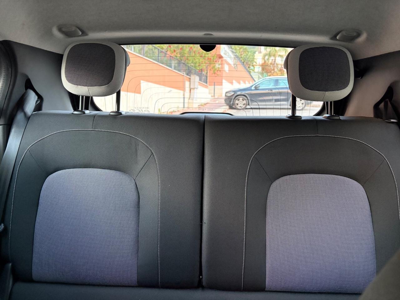 Renault Twingo 1.0 benz ideale per neopatentati