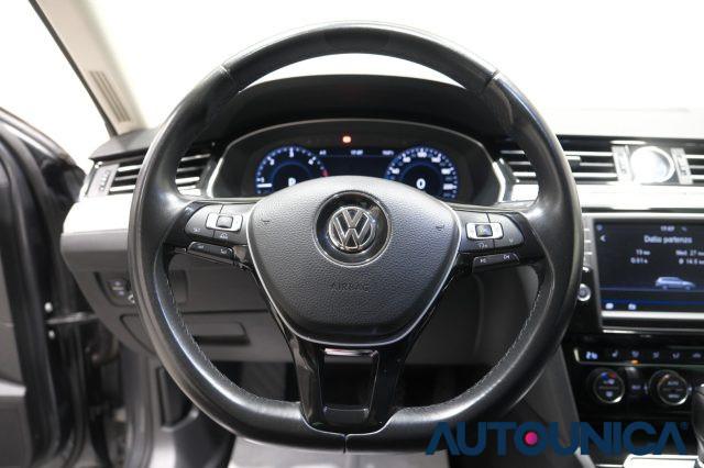 VOLKSWAGEN Passat Variant 2.0 TDI 190 CV DSG HIGHLINE BMT FARI LED