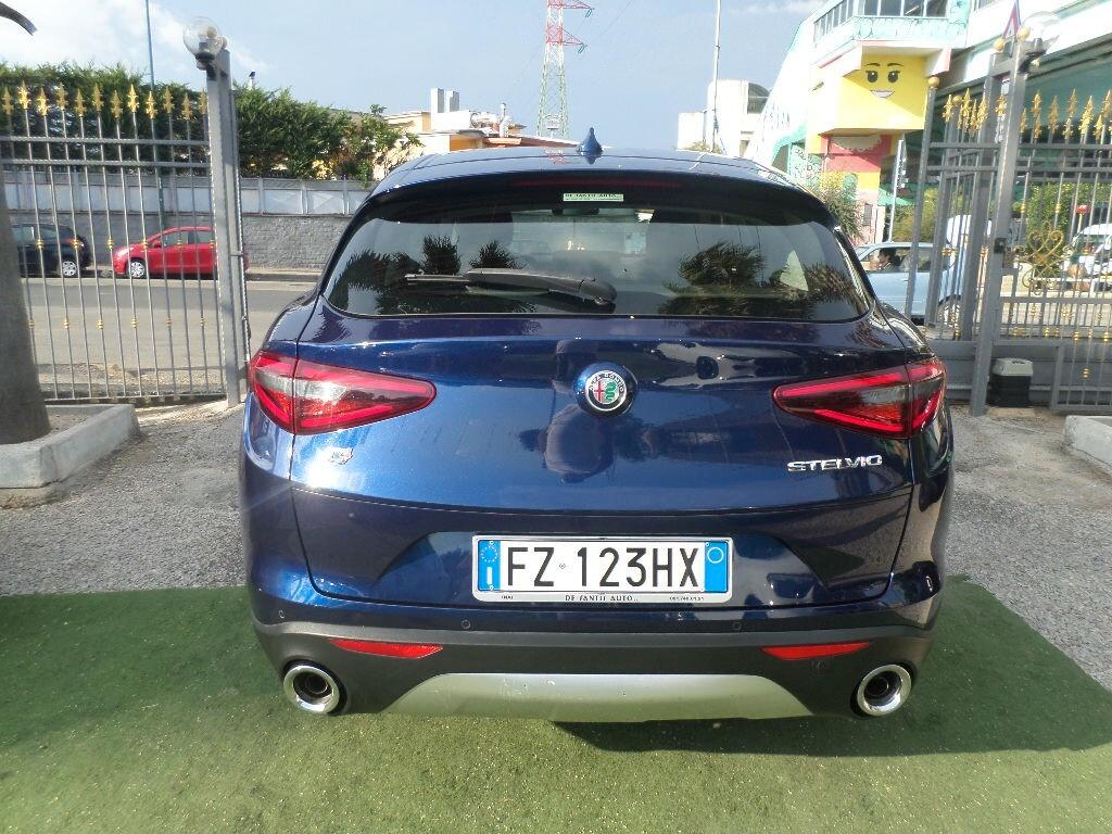 Alfa Romeo Stelvio 2.2 Turbodiesel 190 CV AT8 Q4 Business
