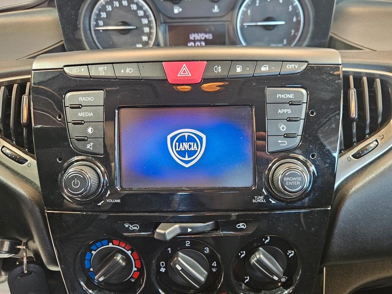 Lancia Ypsilon 1.2 Gold ecochic Gpl